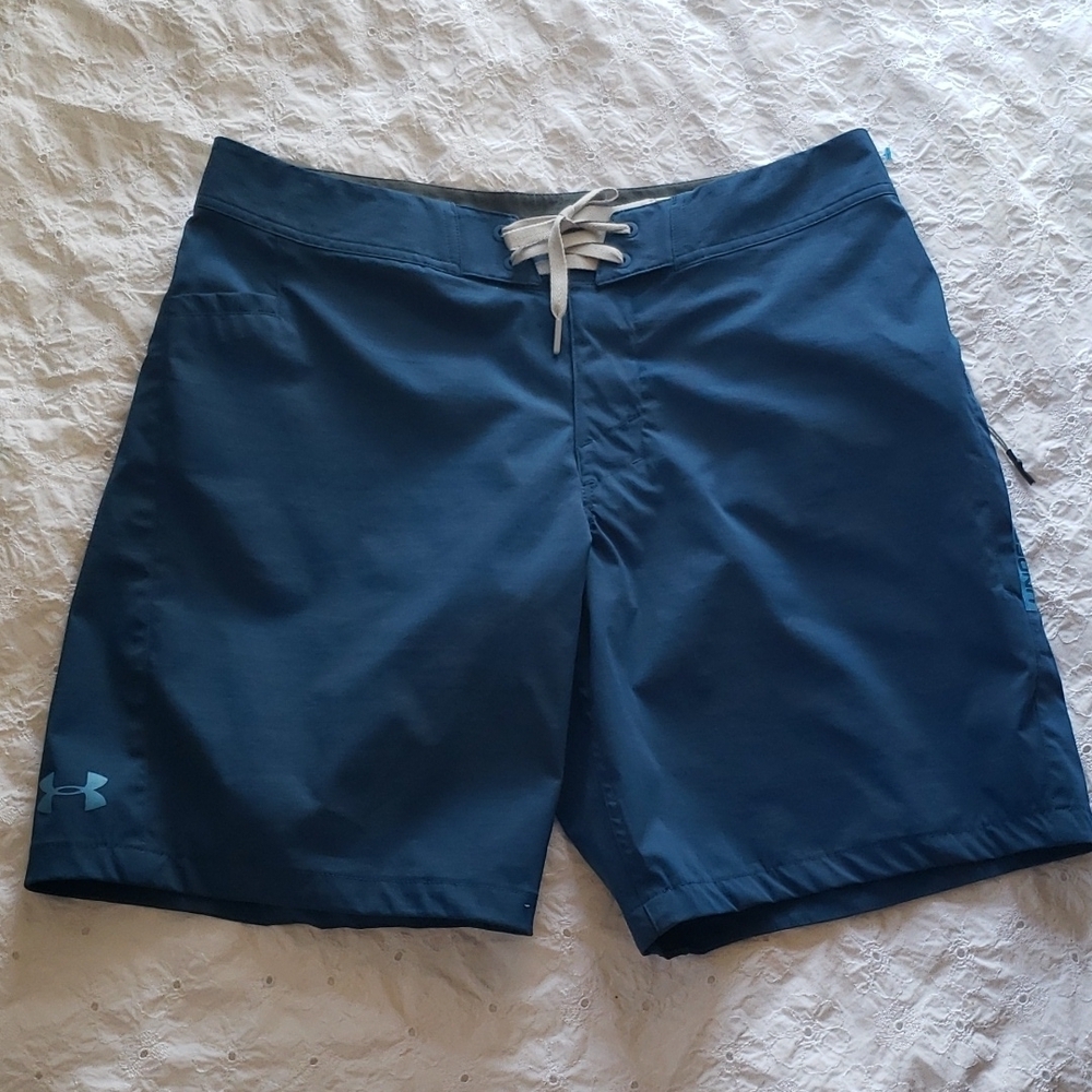 Under Armour Heatgear Blue  Mens Shorts With Front Pockets New